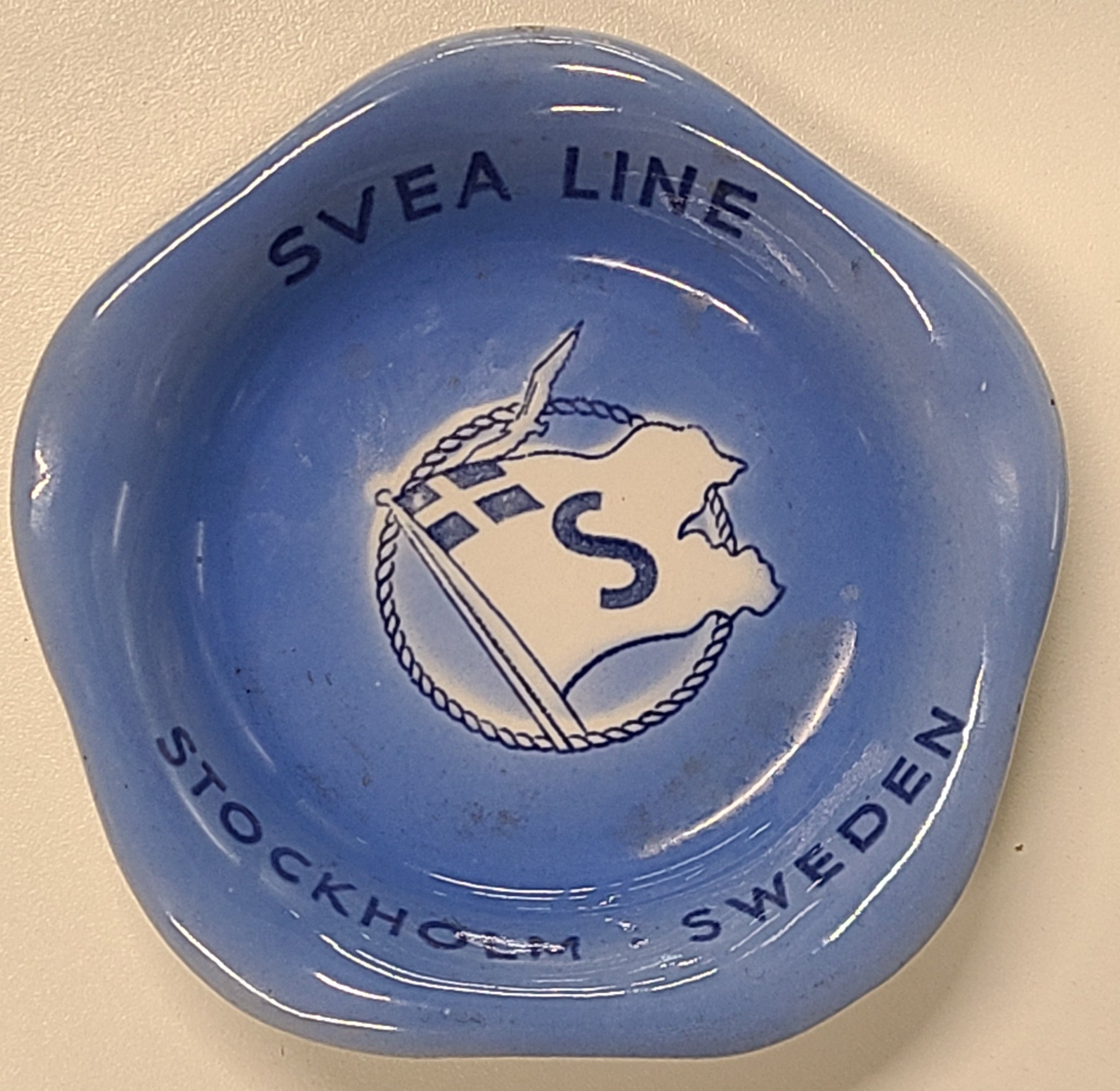 Stockholms Rederi Svea "SVEA" Line 4 1/2" Ash Tray