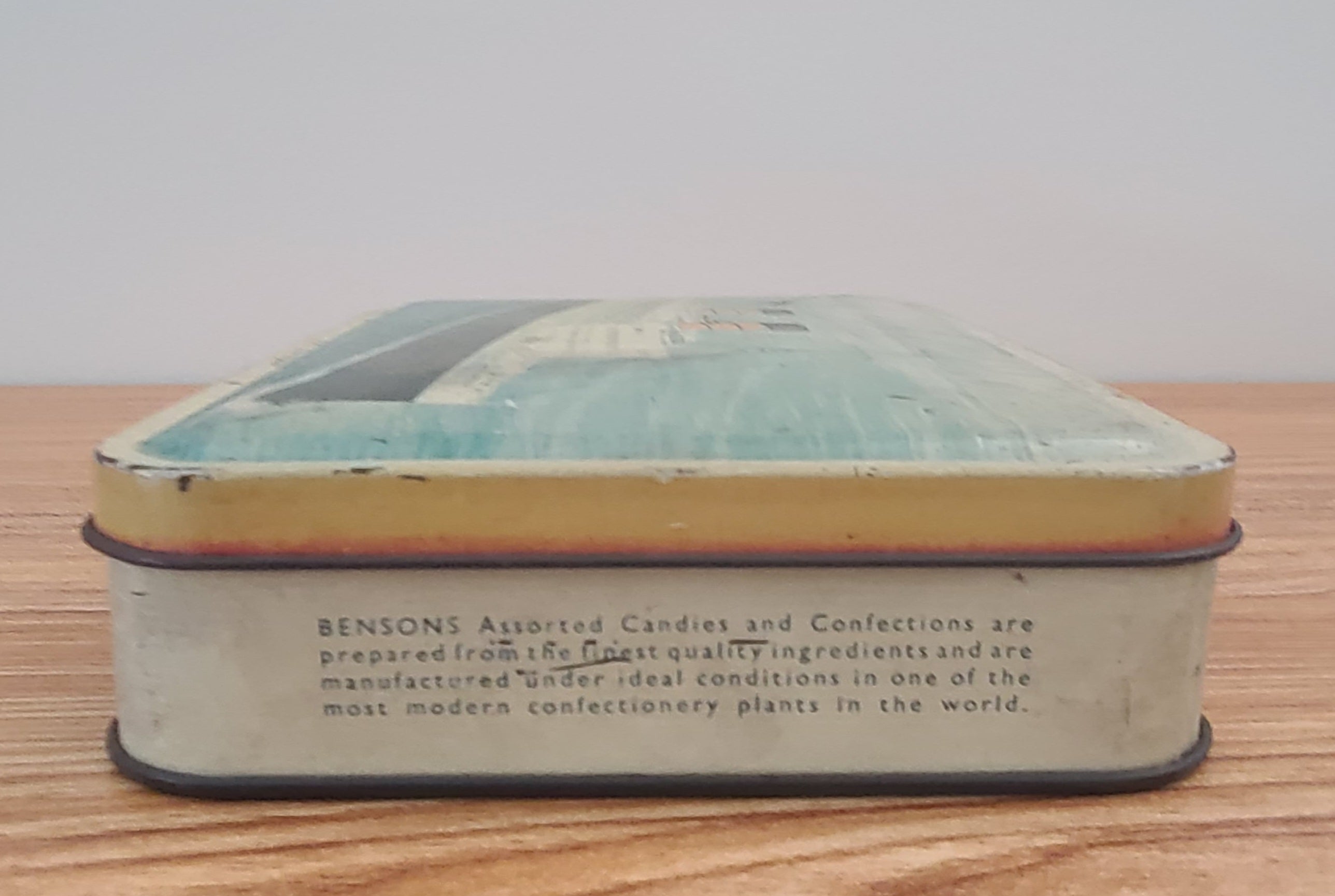 R.M.S. Queen Elizabeth Benson's Candy Tin