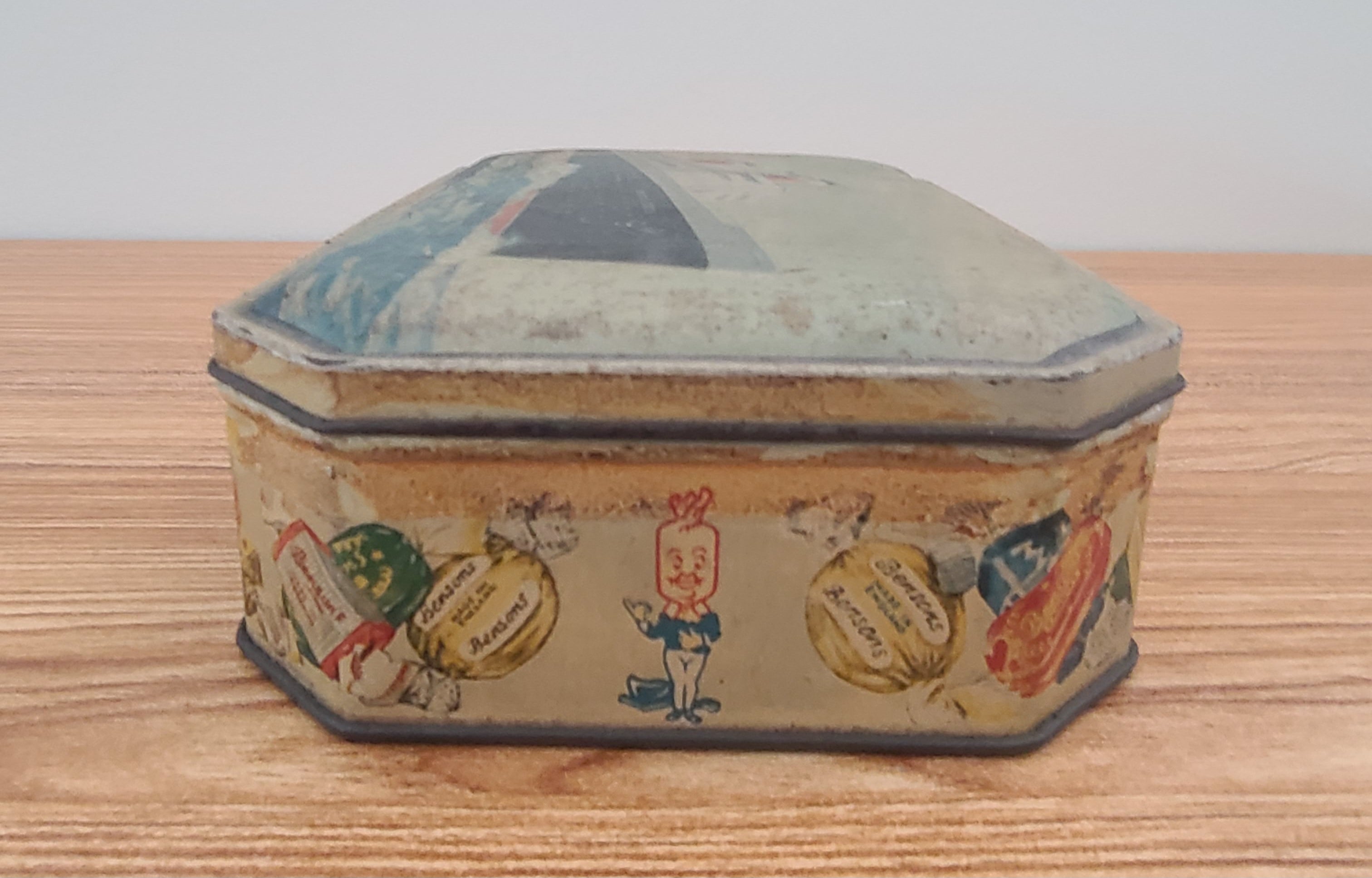 S.S. United States Benson's Candy Tin