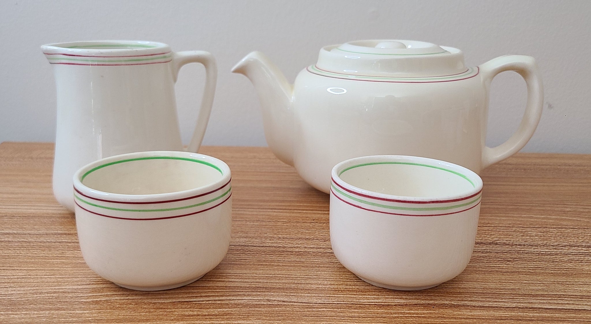 P & O Line Tea Service Set (pot, creamer, and 2 cups)