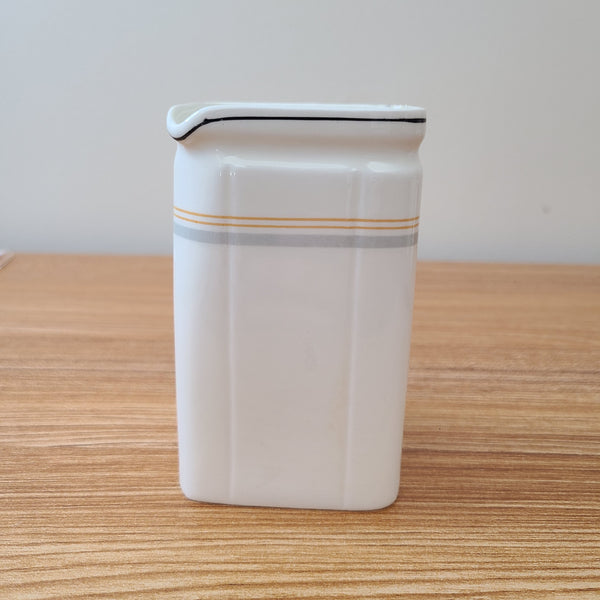 Cunard Creamer (Foley)