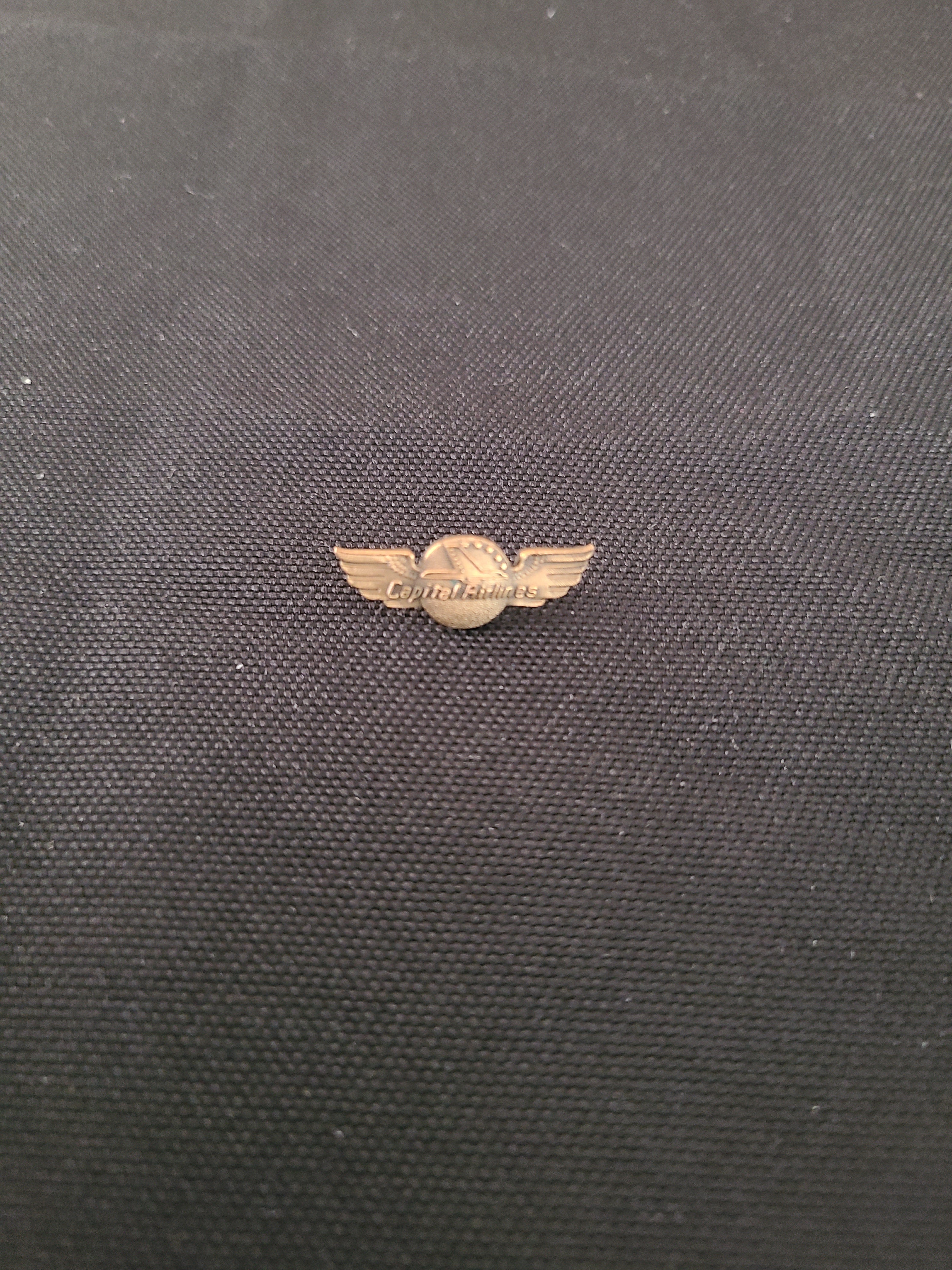 Capital Airlines Hat Badge/Small Wings