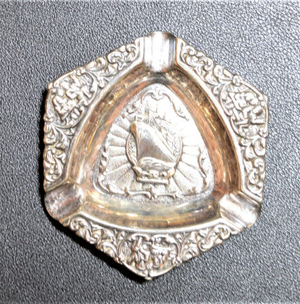 Roterdamsche Lloyd M.S. Willemruys Ash Tray (1947-65)
