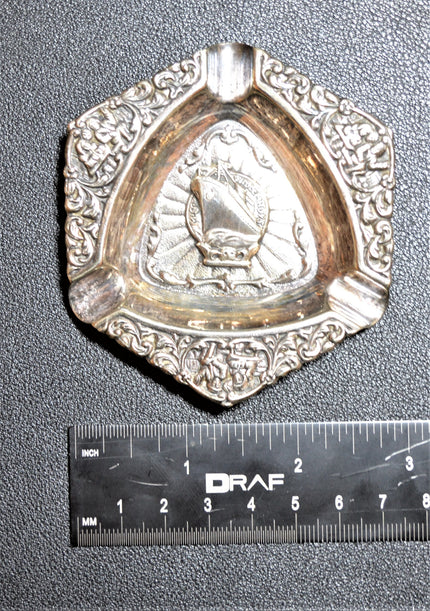 Roterdamsche Lloyd M.S. Willemruys Ash Tray (1947-65)
